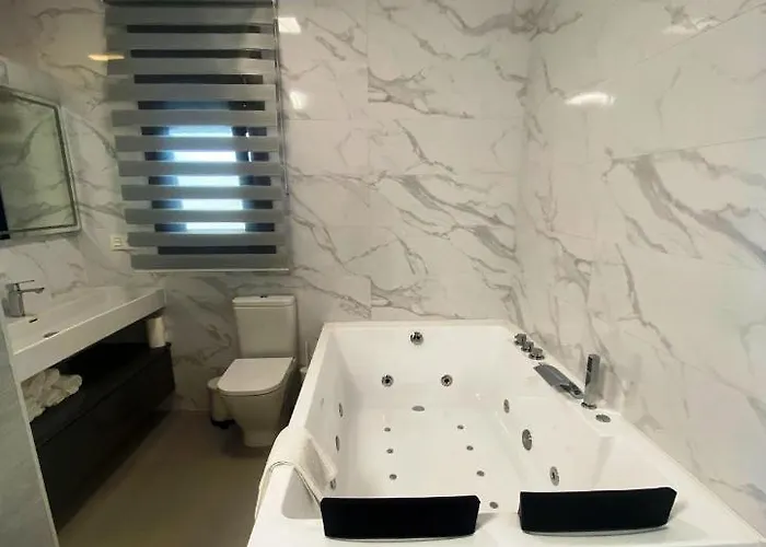 Loft Villalucia * كونيل ذي لا فرونتيرا